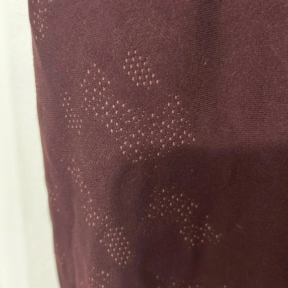Lululemon mapped out high-rise Camo tight leggings size 4 28 inches maroon Red - Picture 4 of 6